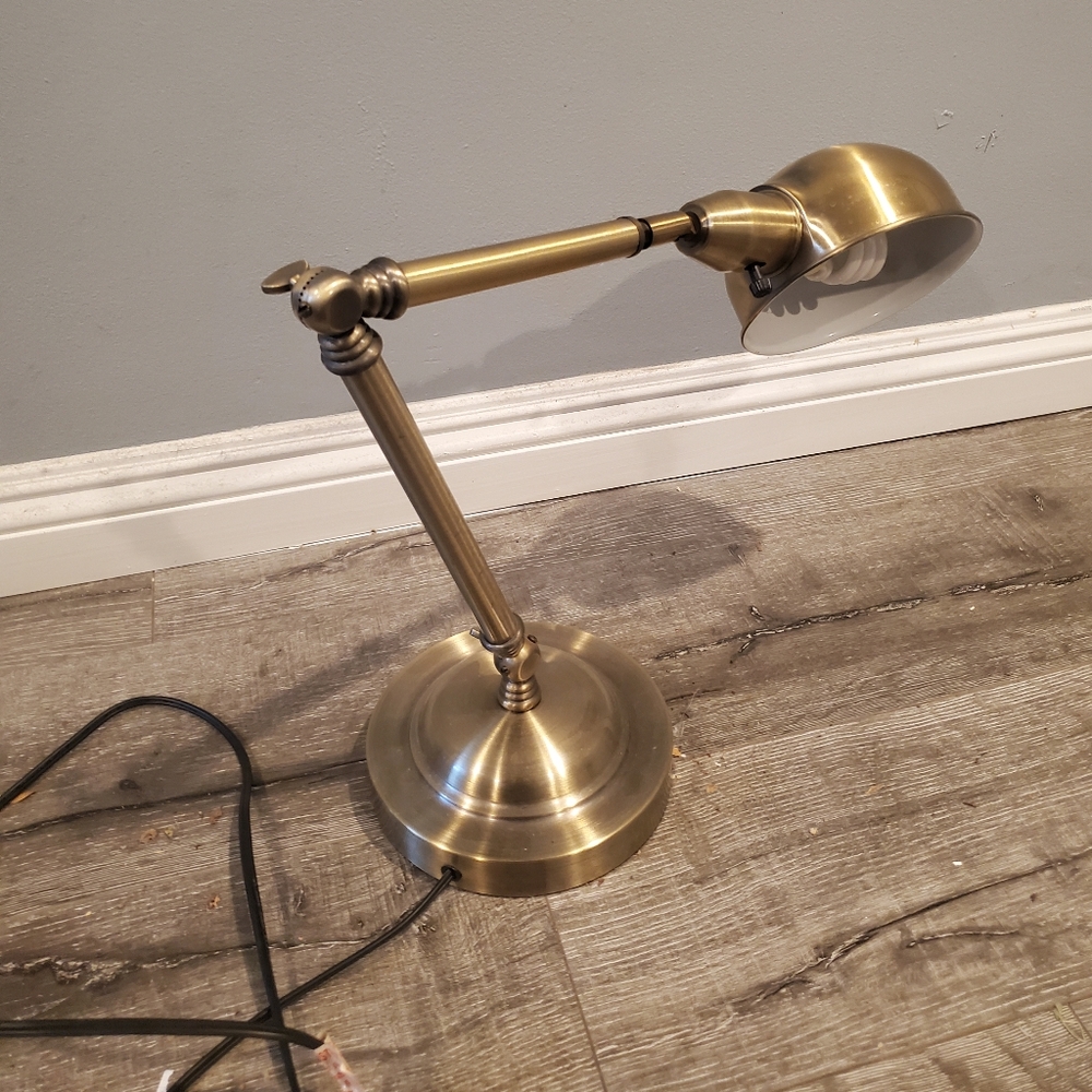 Gold bendy lamp